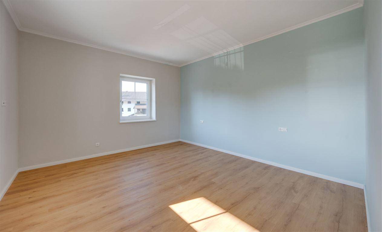 Wohnung 2 – Schlafzimmer, aktueller Zustand